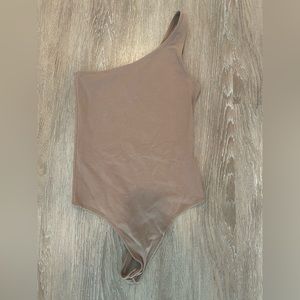 Abercrombie one-shoulder Bodysuit - Small